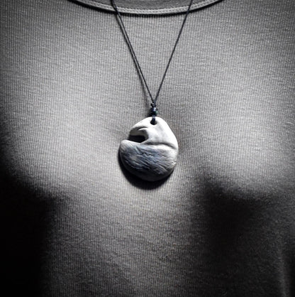 Handgefertigtes Vogel-Amulett - Die Freiheit des Himmels - Krafttier Kette - Art.: AMU064