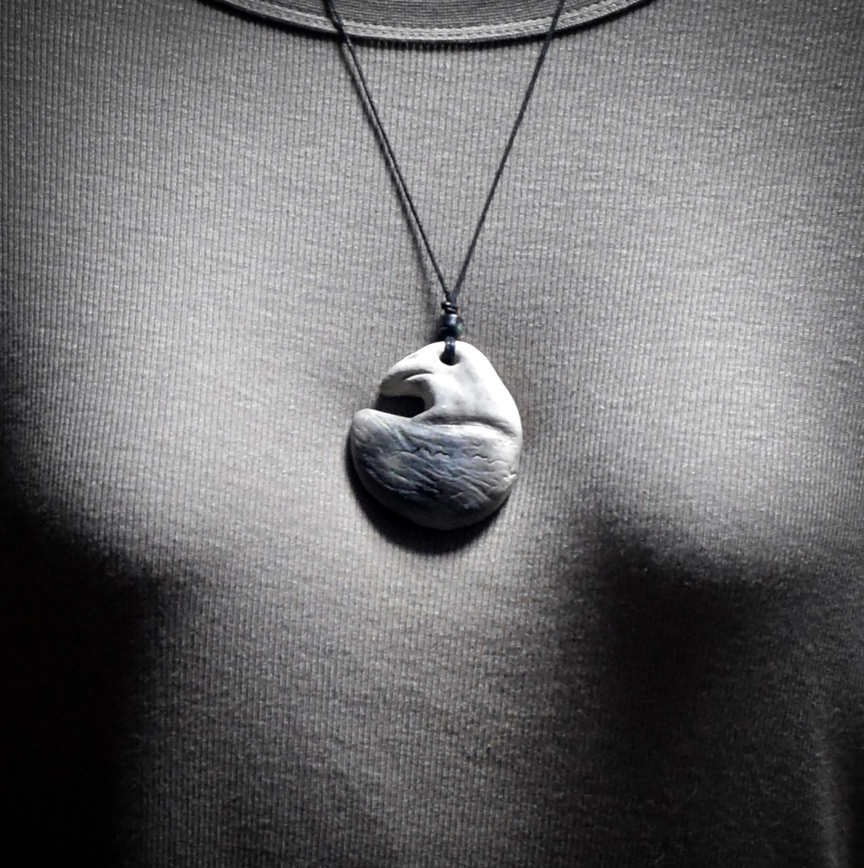 Handgefertigtes Vogel-Amulett - Die Freiheit des Himmels