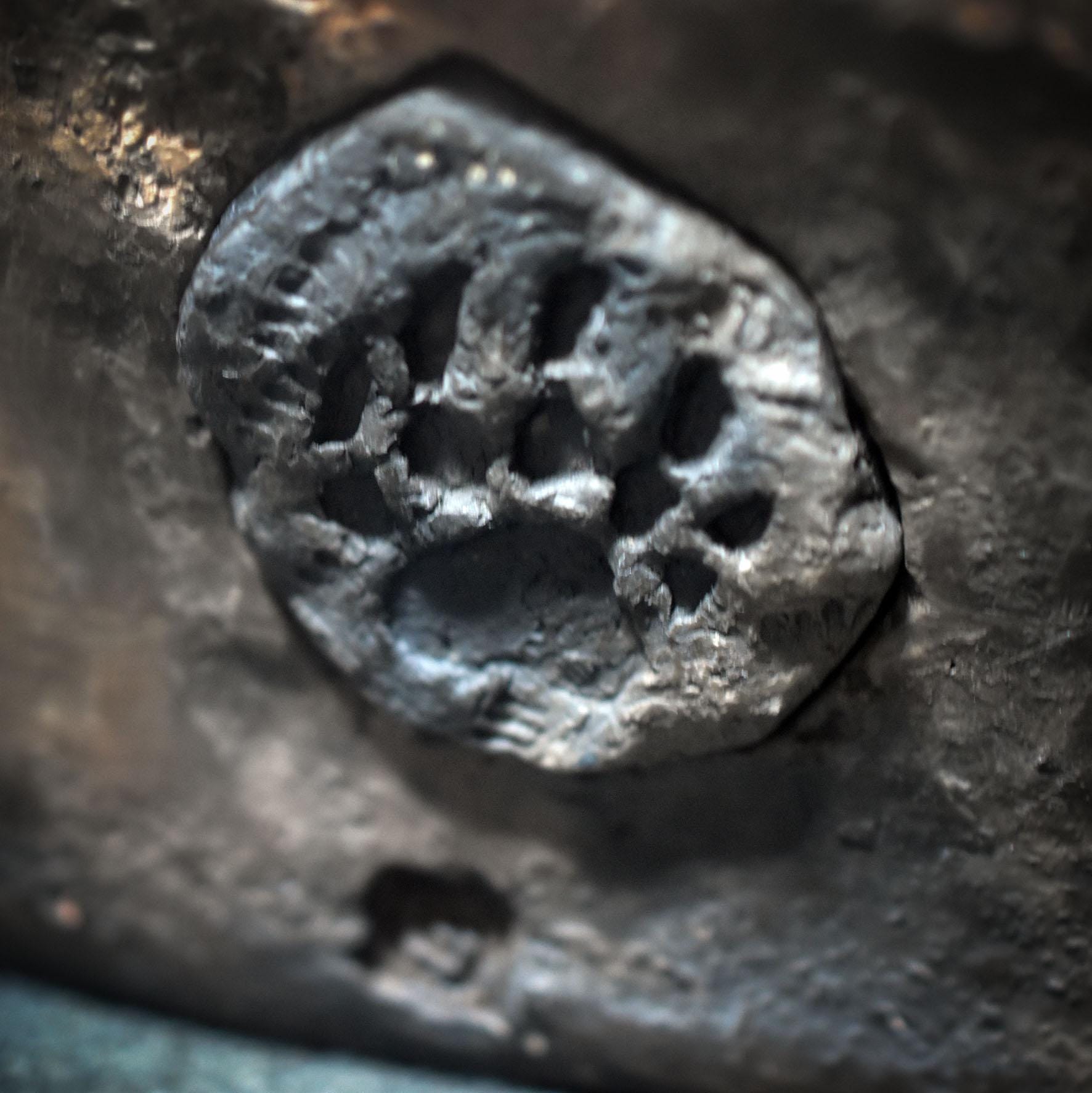 Hütte der Bärenkraft – 4-in-1 Gefäß - archaisch anmutend, aus Ton -Duftlampe/Räuchergefäß/Räucherstövchen/Teelichthalter