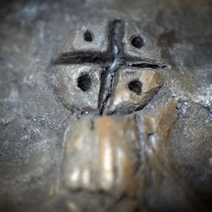 Räucherschale Nordisches Schutzsymbol – Traditionelle Rauchbrandkunst für Jul und Weihnachten