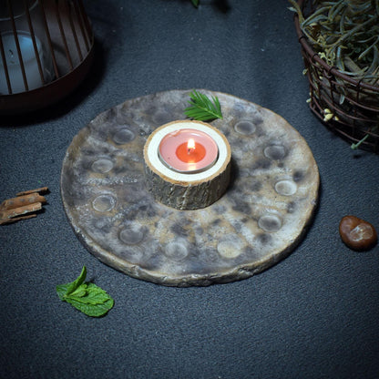 Dein Rauhnachtsbegleiter – Handgefertigter Ritualteller mit 12 Monatsmulden und wählbarem Symboldesign - Art.Nr.: JUL006