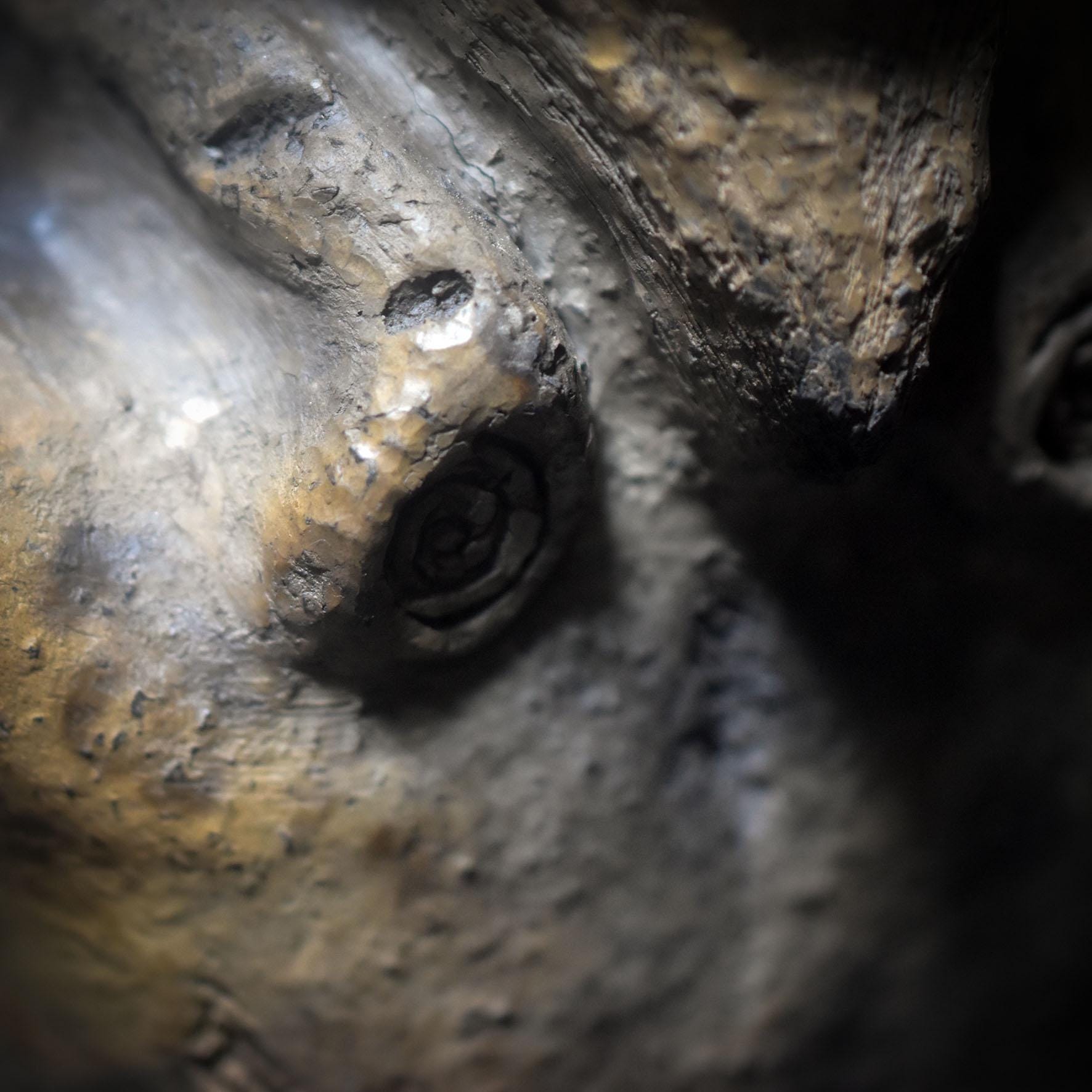 Cernunnos – Hüter des Waldes und der wilden Seele - keltische Mythologie, traditionell gebrannte Rauchbrandkunst - Art.Nr.: SKU155