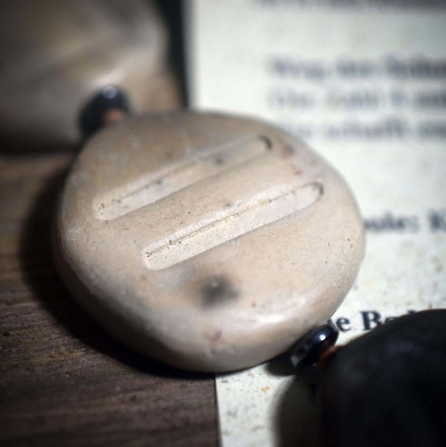 Weg des Schutzes – Rauchbrand-Kette mit 4 Steinen für Erdung und innere Stärke