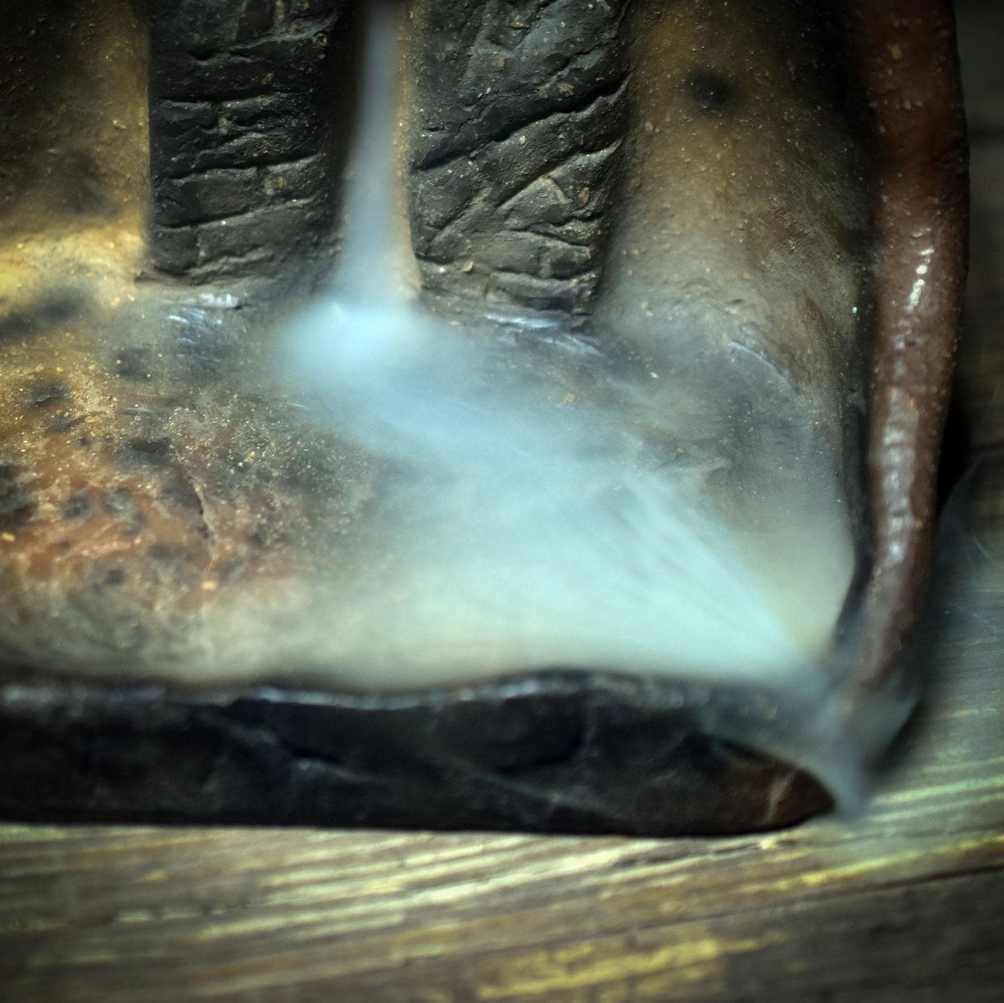 Rückfluss-Räucherkegelhalter Stonehenge – Rauchbrandkunst & Ritualkraft - 2 in 1 Räuchergefäß