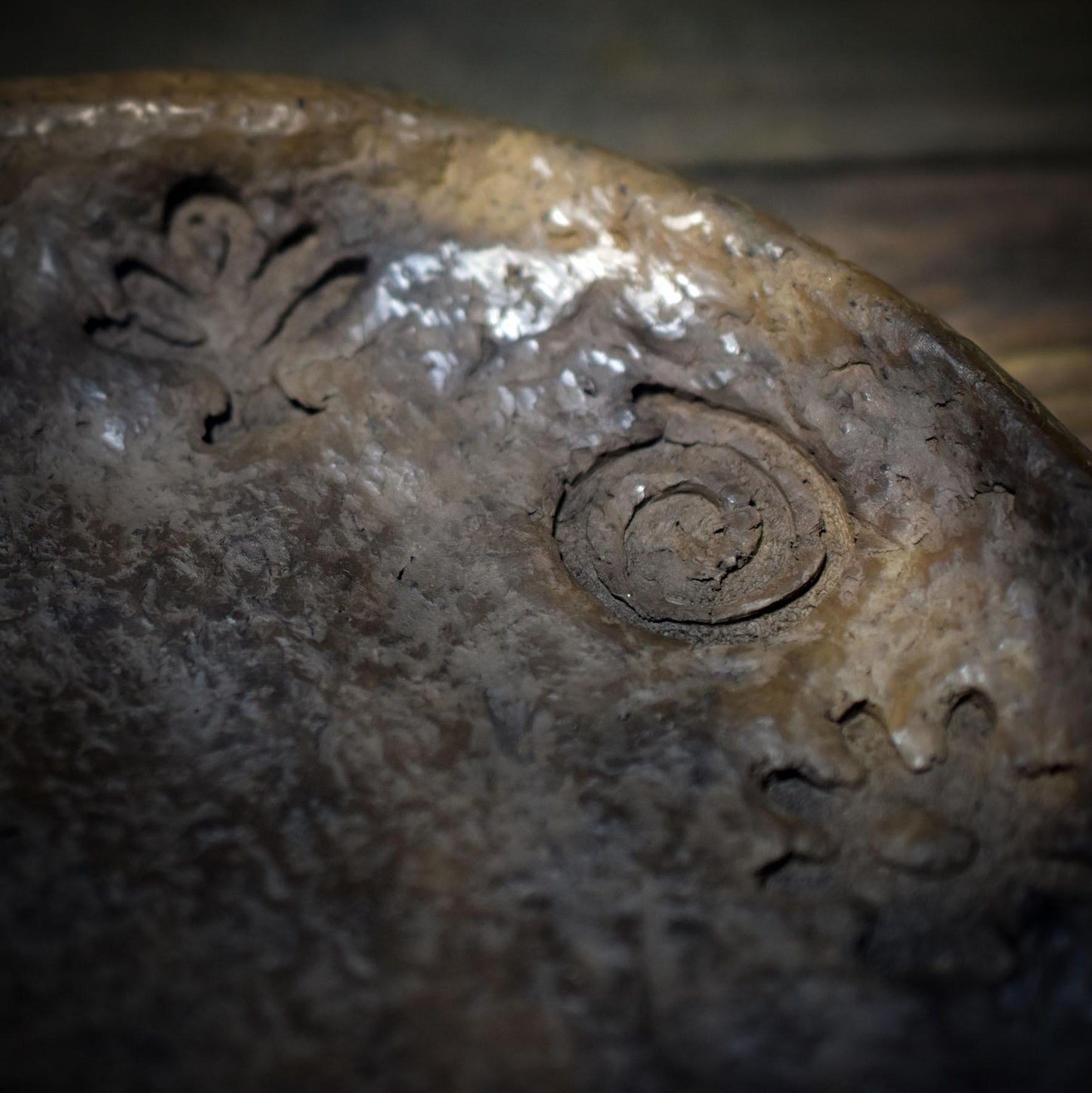 Räucherteller Jul – Gabenschale mit archaischen Symbolen des Jahreskreises - heidnische Weihnachten - Art.Nr.:JUL003