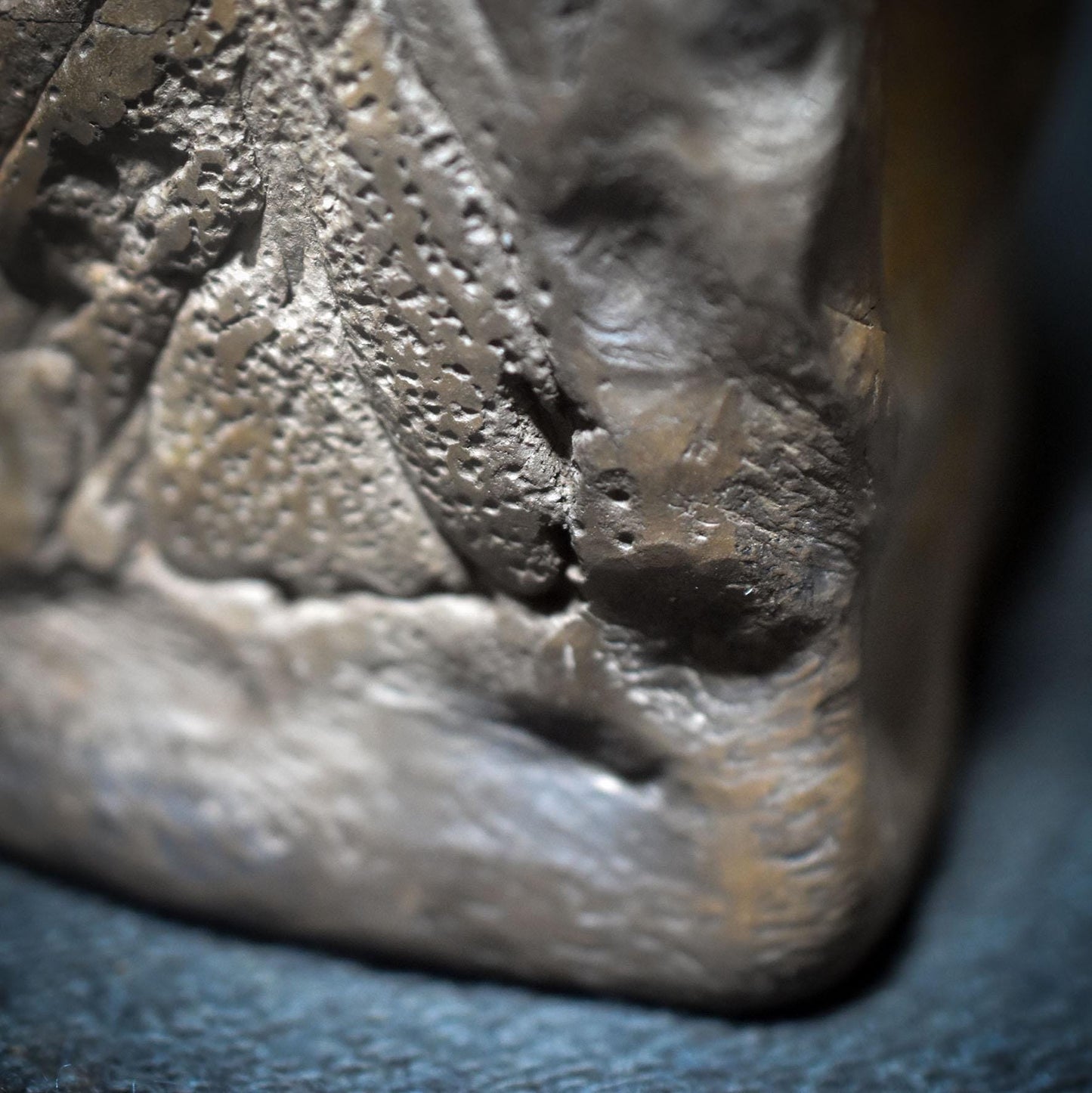 Jul-Kerzenhalter – Traditionelle Rauchbrandkunst mit nordischem Schutzsymbol - Art.Nr.: TKH014