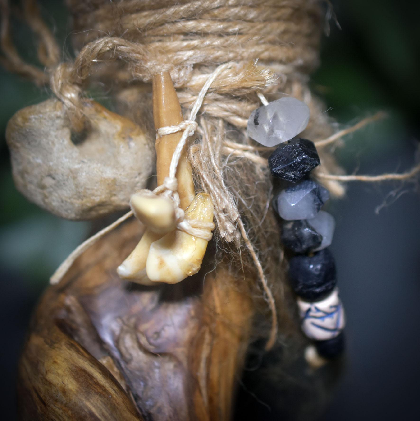 Ritualstab Krafttier Hirsch – Schutz & Weisheit für das kommende Julfest - spiritueller Begleiter - Art.Nr.: RST026