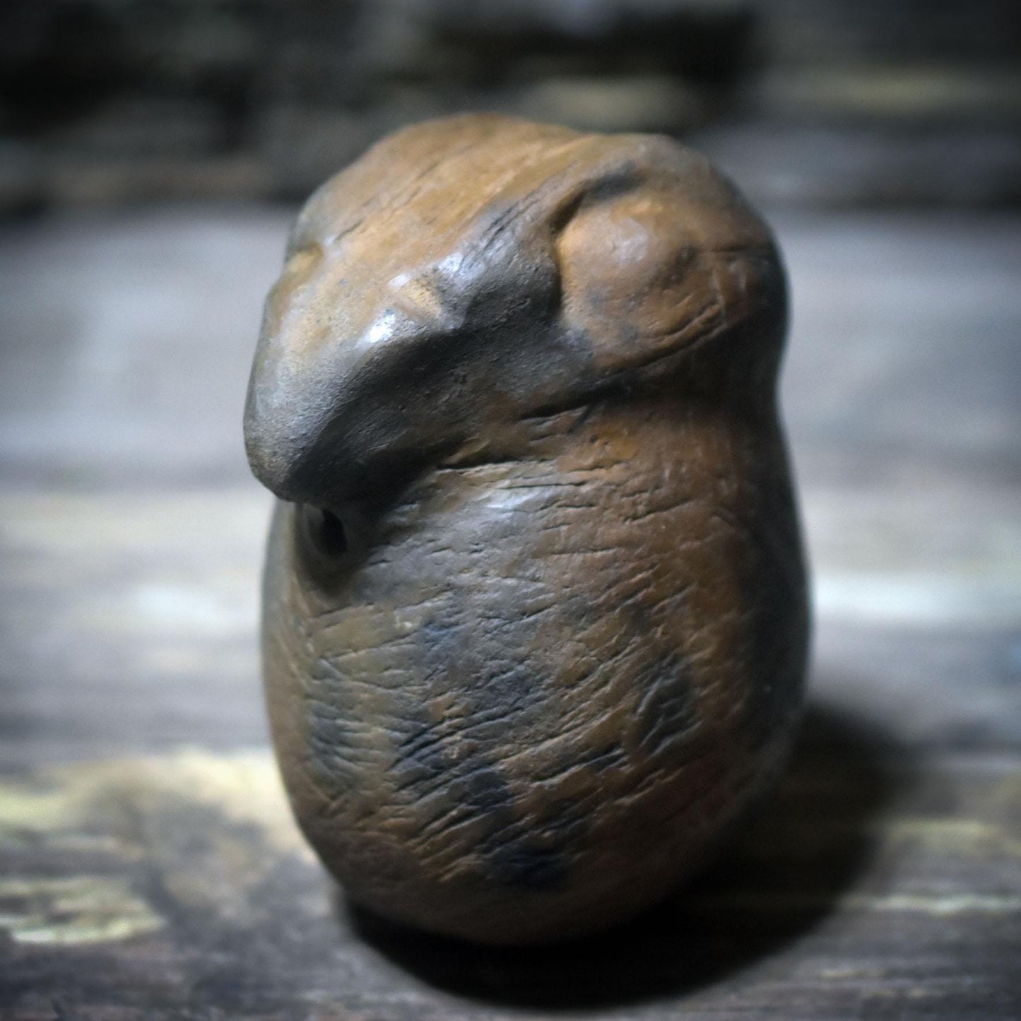 schamanische Rassel - Archaischer Klangkörper aus Ton – in Adlergestalt für Rituale und Zeremonien - Art.Nr.: SRA053