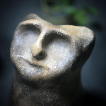 Wächter deiner Wünsche – der archaische Wunschhüter aus Rauchbrand-Ton - dein spiritueller Begleiter - Art.Nr.: WSH002