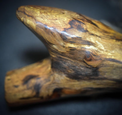 Der Sehende – archaischer Ritualstab/schamanische Rassel mit Klangkörper aus Rauchbrand-Ton - Art.Nr.: SRA051