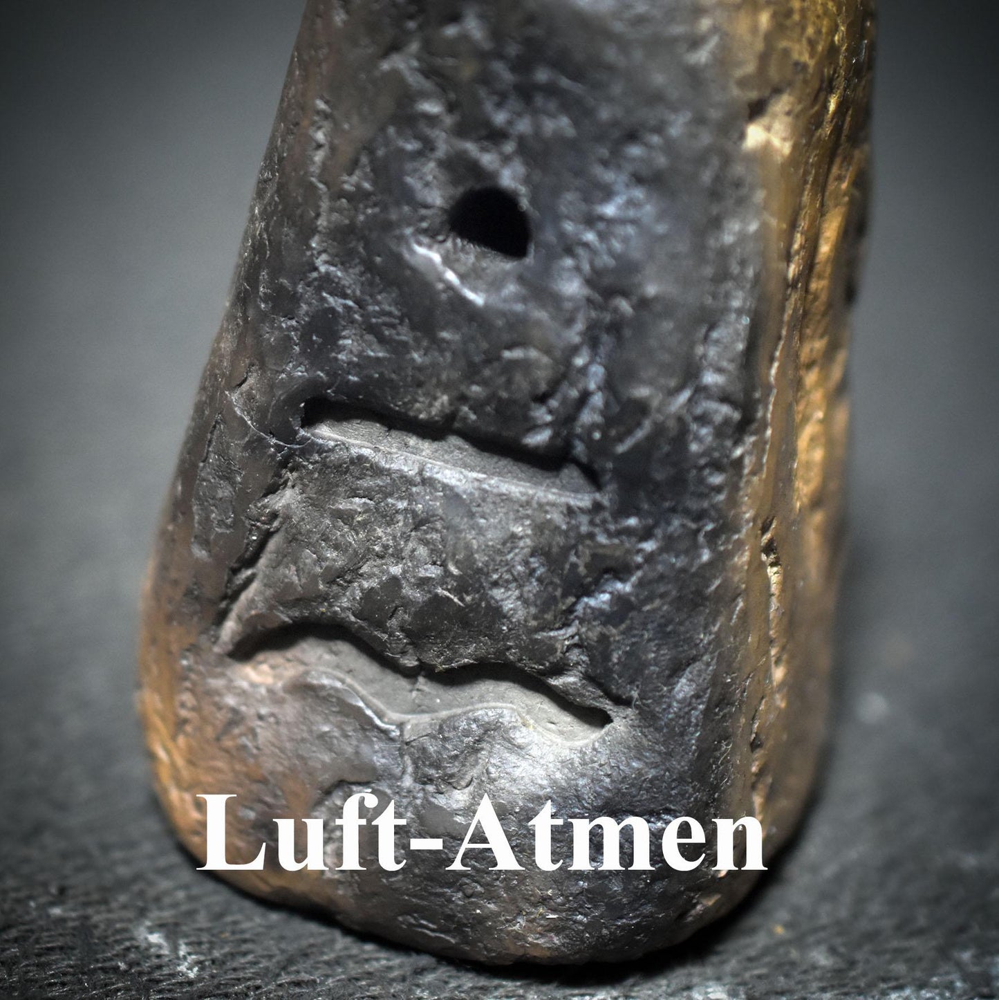 Sprache der Elemente – Räucherschalen & Rückfluss-Räucherkegelhalter aus Rauchbrand-Ton