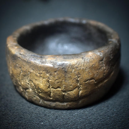 Sprache der Elemente – Räucherschalen & Rückfluss-Räucherkegelhalter aus Rauchbrand-Ton