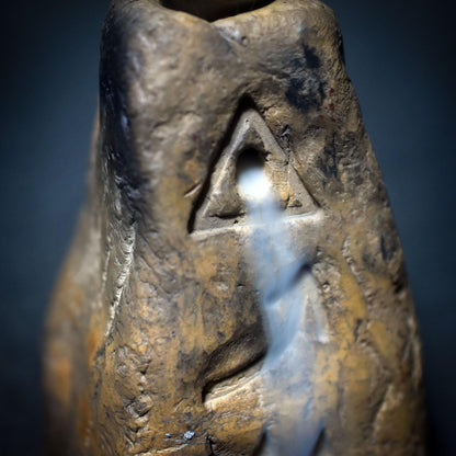 Sprache der Elemente – Räucherschalen & Rückfluss-Räucherkegelhalter aus Rauchbrand-Ton