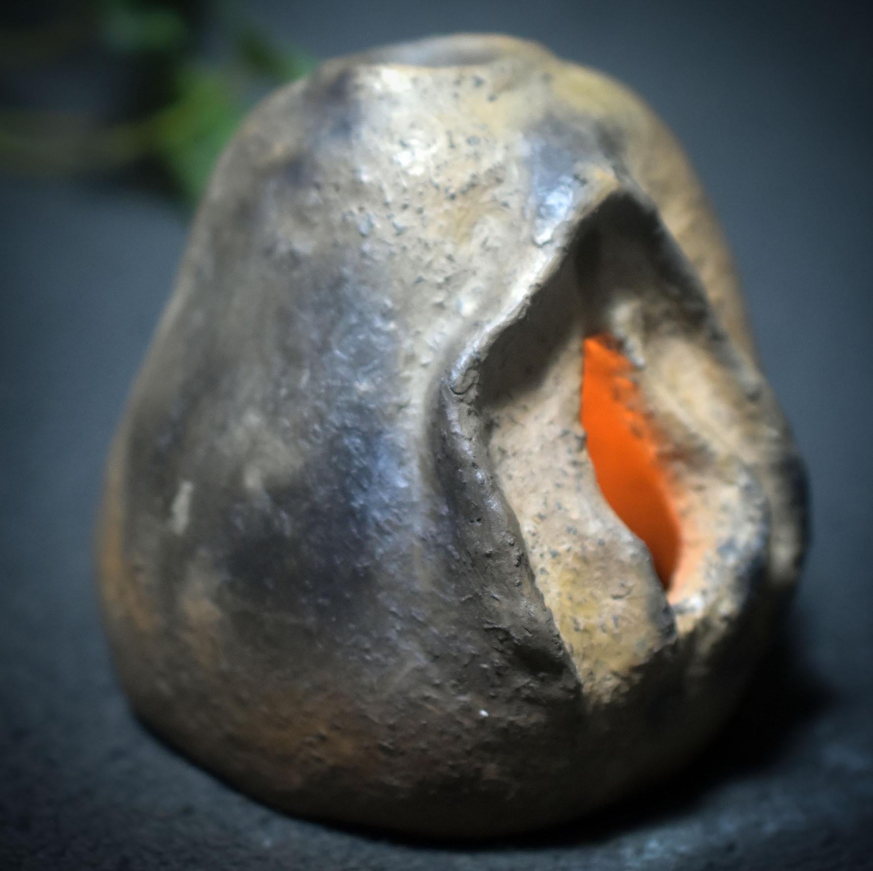 Archaisches Yoni Objekt – Teelicht & Rückfluss Räucherkegelhalter - Art.Nr.: RÄH040