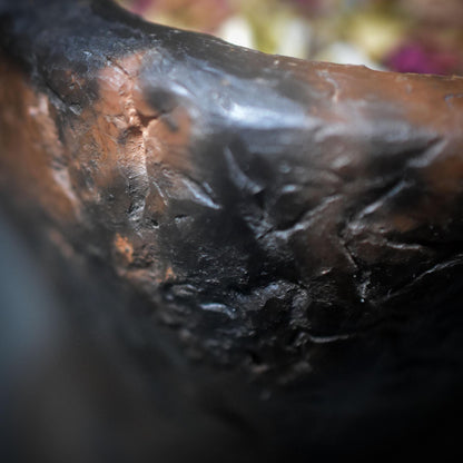 Wicca Räucherkelch mit Spirale – Handgefertigt im Rauchbrand, Ritualgefäß aus Ton - Art.Nr.: RÄG057