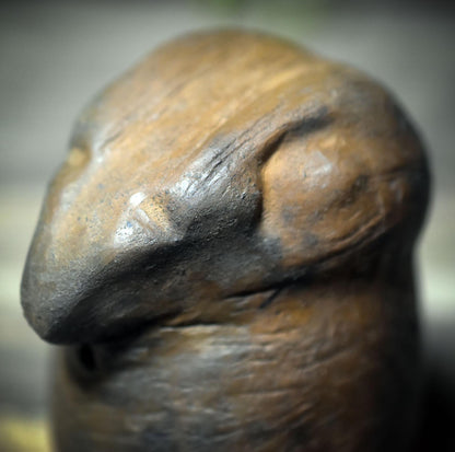 schamanische Rassel - Archaischer Klangkörper aus Ton – in Adlergestalt für Rituale und Zeremonien - Art.Nr.: SRA053