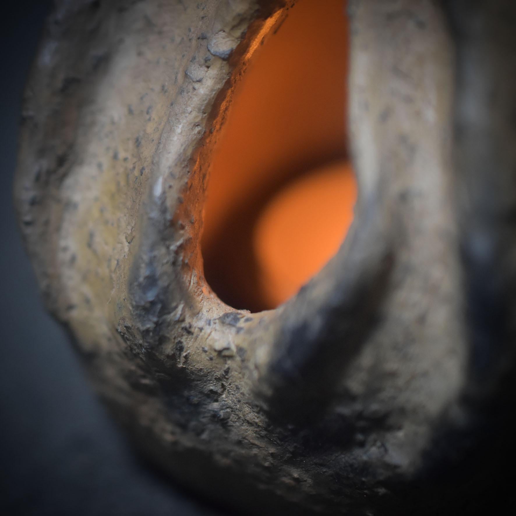 Archaisches Yoni Objekt – Teelicht & Rückfluss Räucherkegelhalter - Art.Nr.: RÄH040