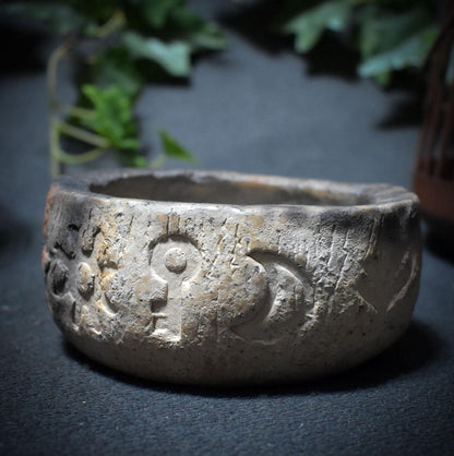 Räucherschale für die Rauhnächte – Handgemachtes Unikat aus traditioneller Rauchbrandkunst - Art.Nr.: JUL007