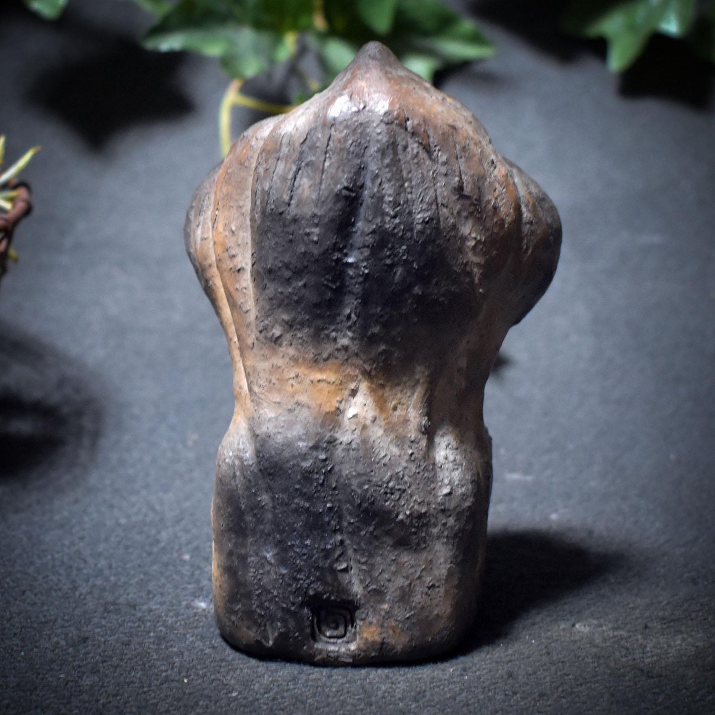 Rauchbrand Göttinnen Skulptur – Wicca Pagan Figur mit Ritualschale - Art.Nr.: SKU176