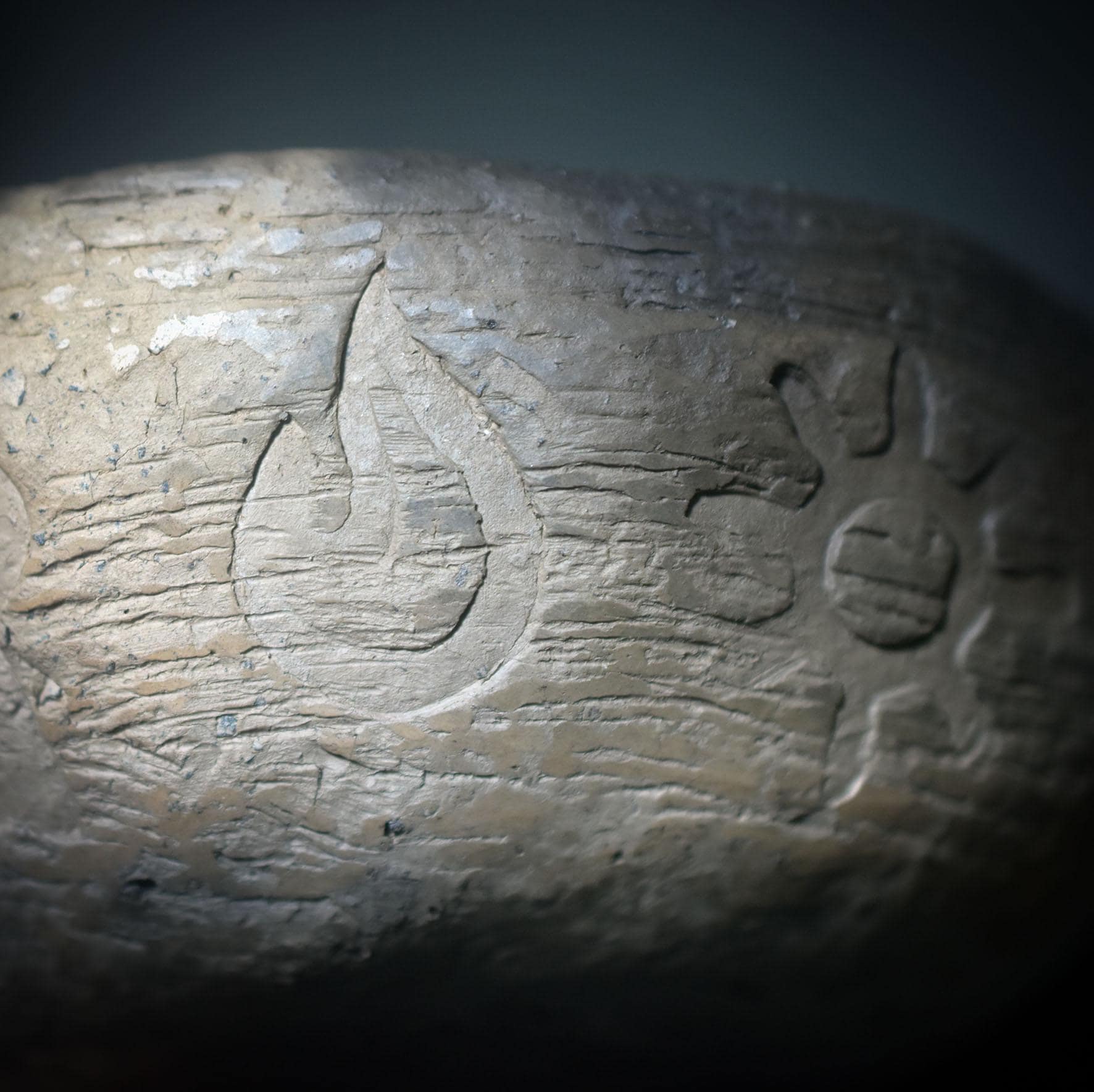 Räucherschale für die Rauhnächte – Handgemachtes Unikat aus traditioneller Rauchbrandkunst - Art.Nr.: JUL007