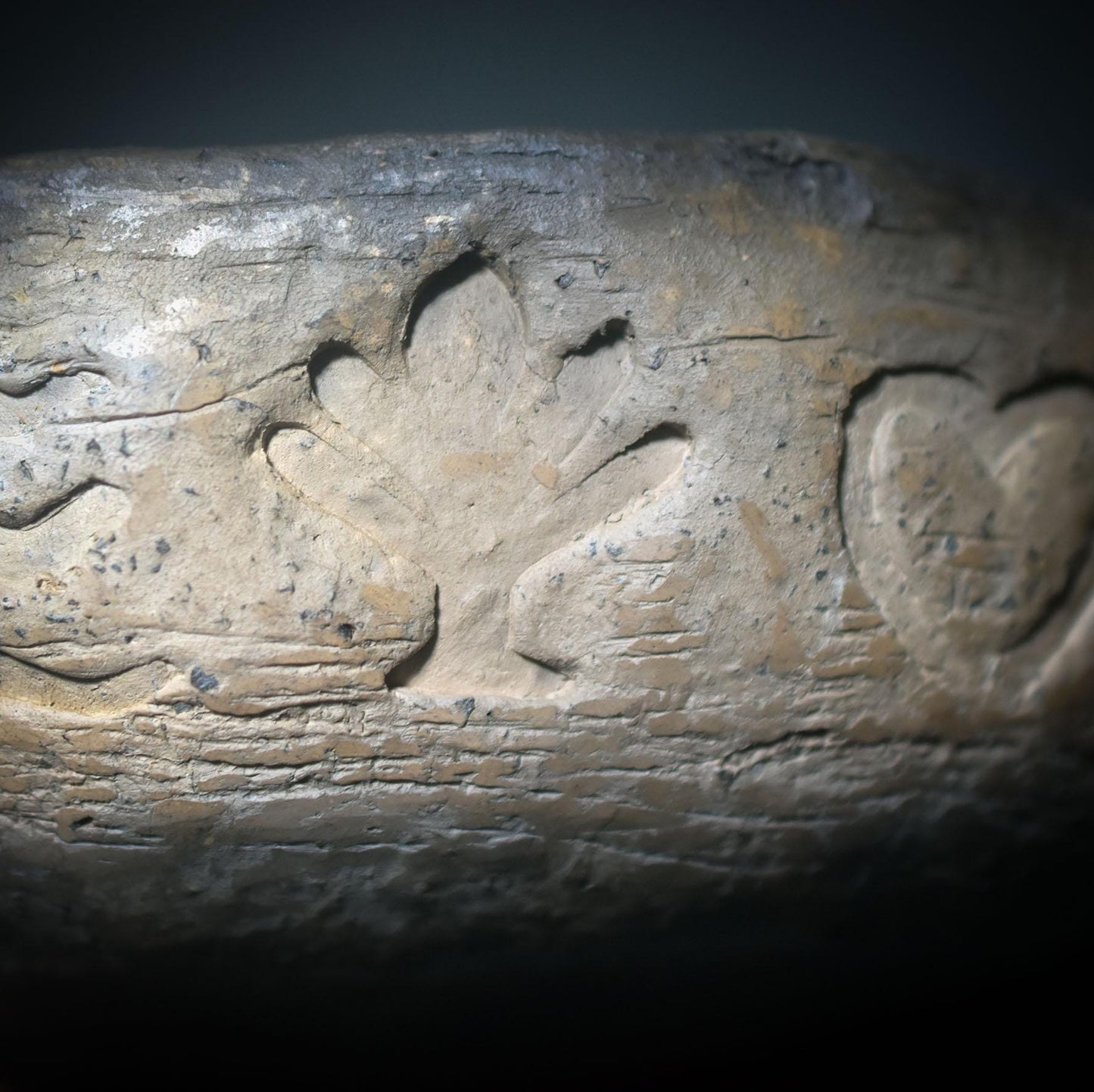 Räucherschale für die Rauhnächte – Handgemachtes Unikat aus traditioneller Rauchbrandkunst - Art.Nr.: JUL007