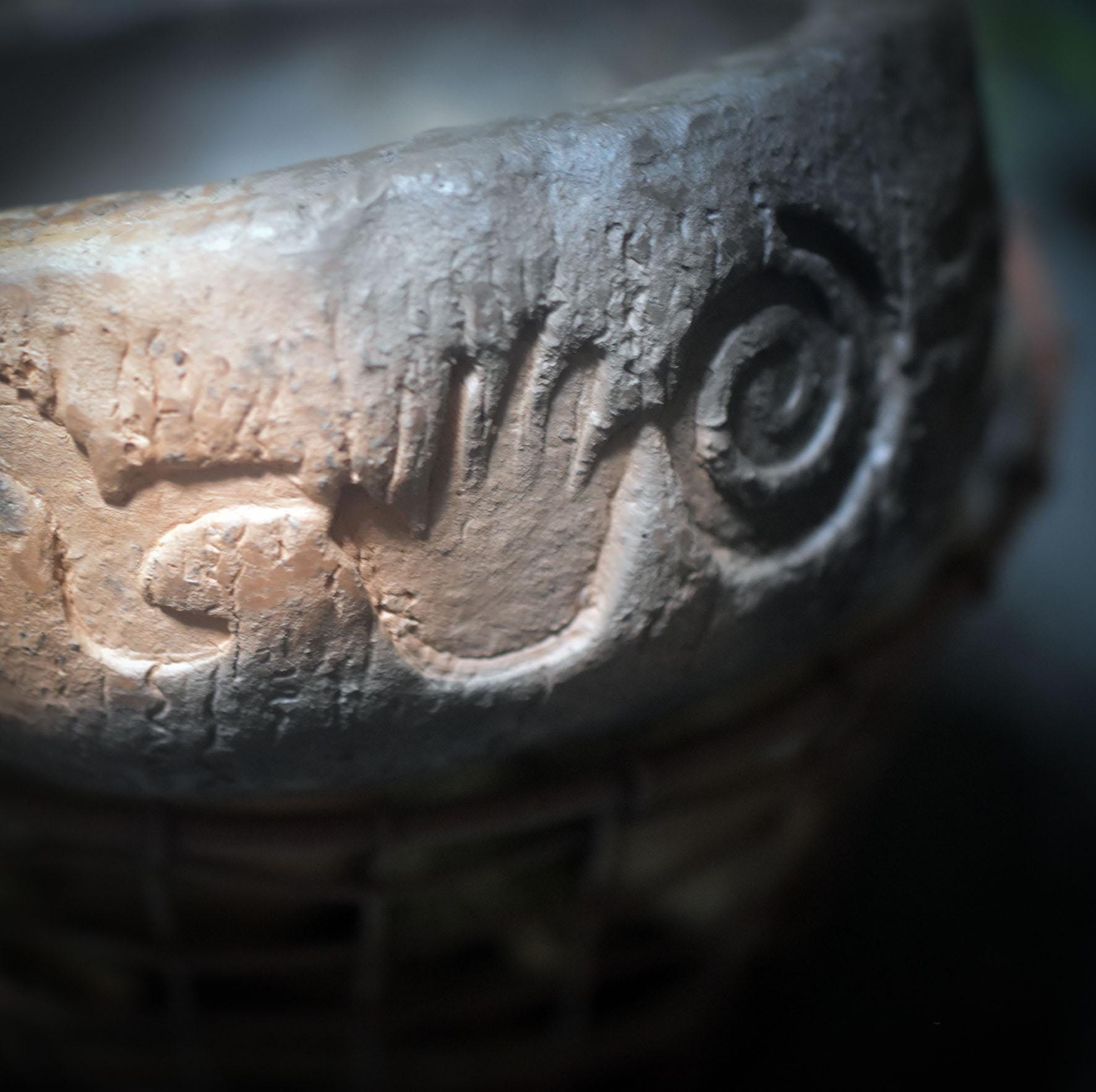 Räucherschale für die Rauhnächte – Handgemachtes Unikat aus traditioneller Rauchbrandkunst - Art.Nr.: JUL007