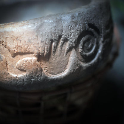 Räucherschale für die Rauhnächte – Handgemachtes Unikat aus traditioneller Rauchbrandkunst - Art.Nr.: JUL007