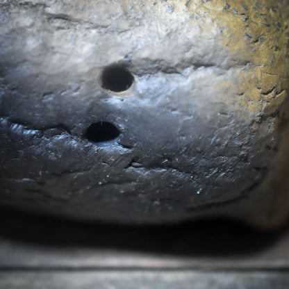 Schamanische Bären-Rassel aus Rauchbrandton – Archaischer Klangkörper für Kraft & Rituale - SRA060