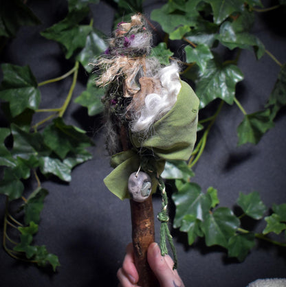 Ritualstab der Heilung & Selbstliebe – archaische Kunst aus traditionell gebranntem Ton - RST040