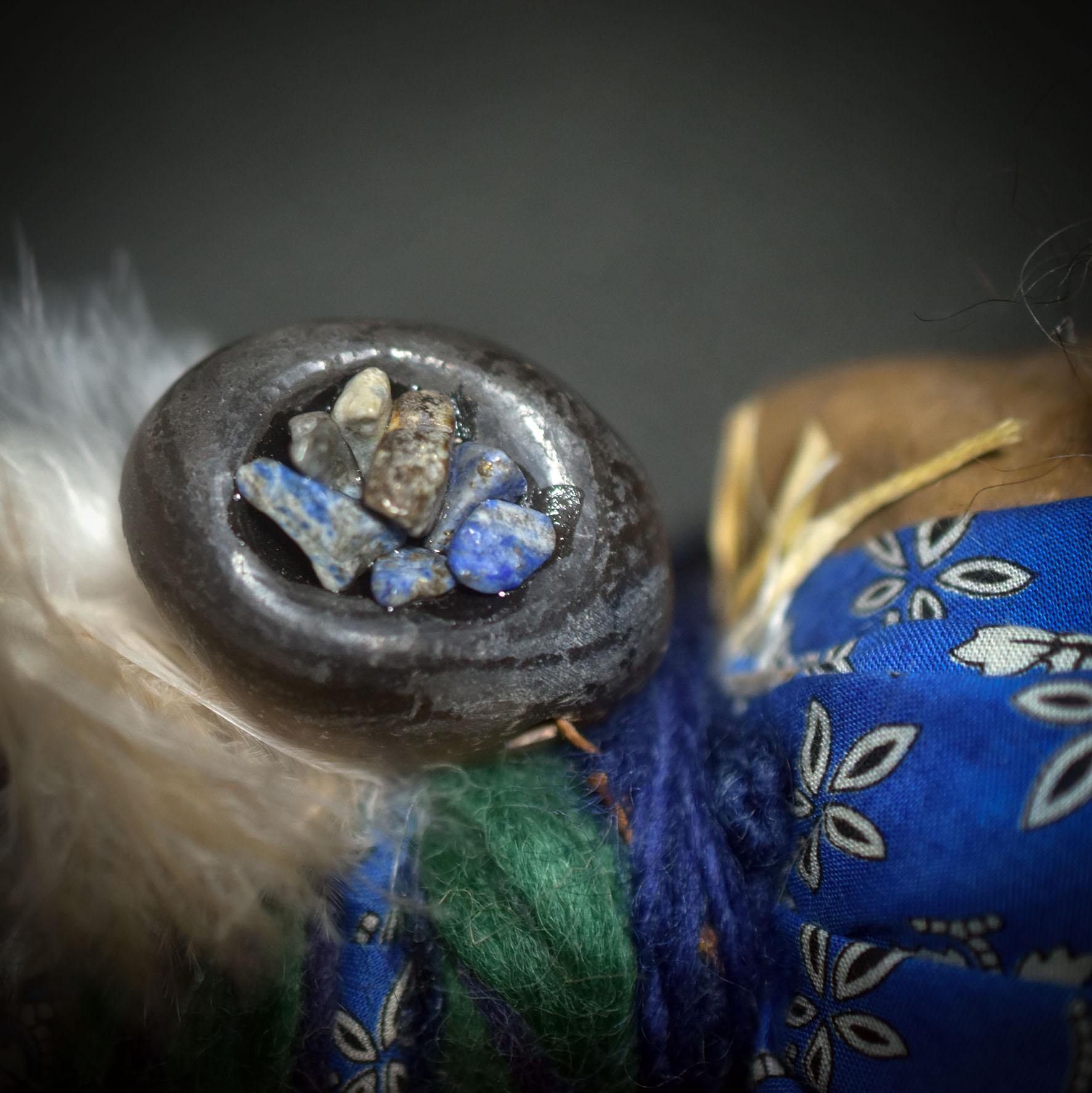 Ritualstab der Transformation – archaische Kunst aus traditionell gebranntem Ton - RST042