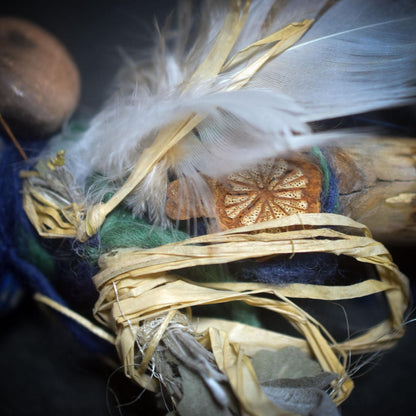 Ritualstab der Transformation – archaische Kunst aus traditionell gebranntem Ton - RST042