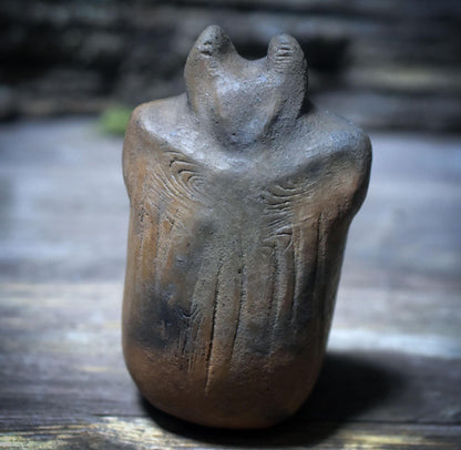 Schamanische Cernunnos-Rassel aus Rauchbrandton – Archaischer Klangkörper für Rituale & Naturverbundenheit - SRA061