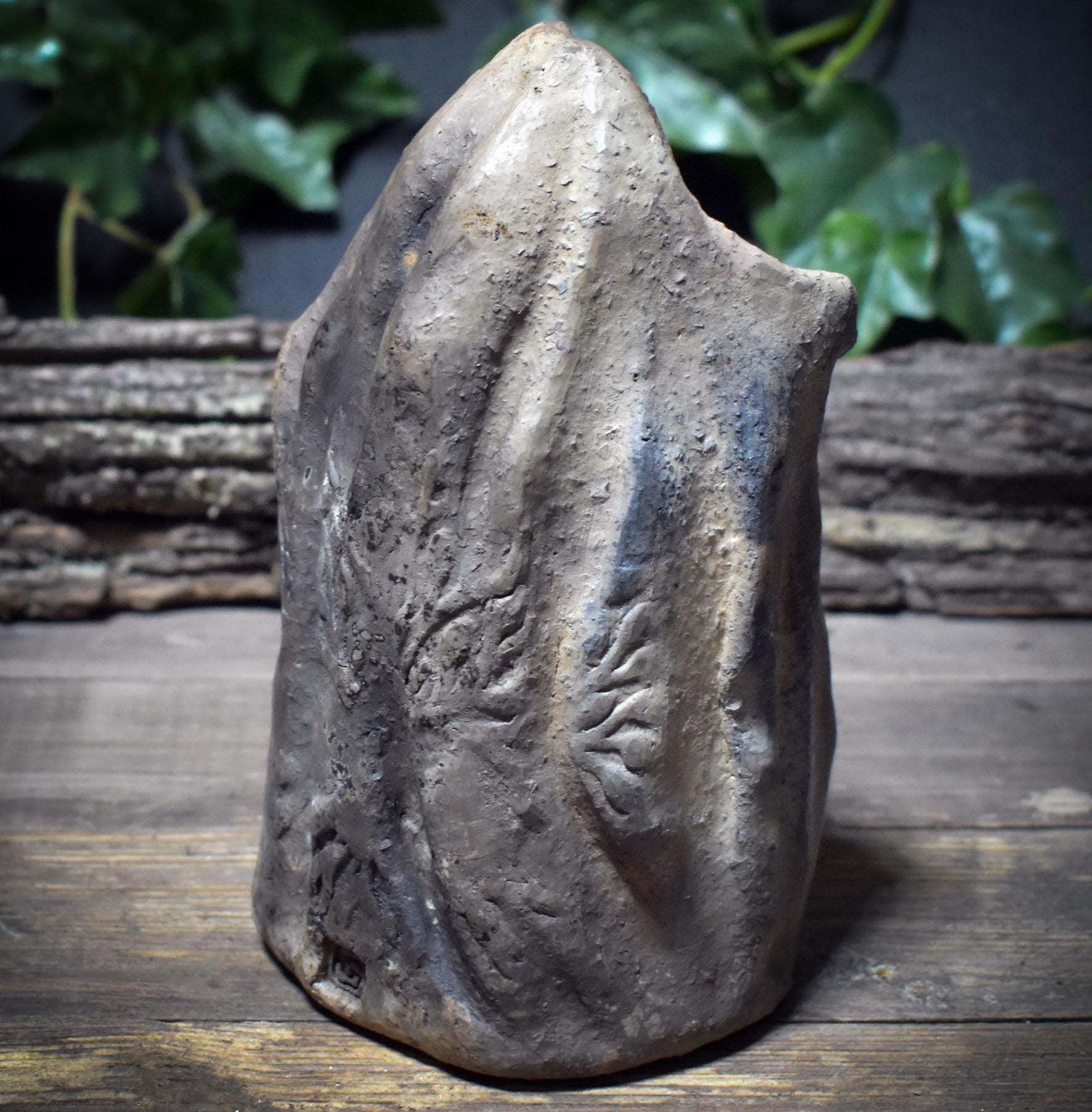 Archaische Skulptur - Morrigan – Hüterin der Schwelle - SKU213