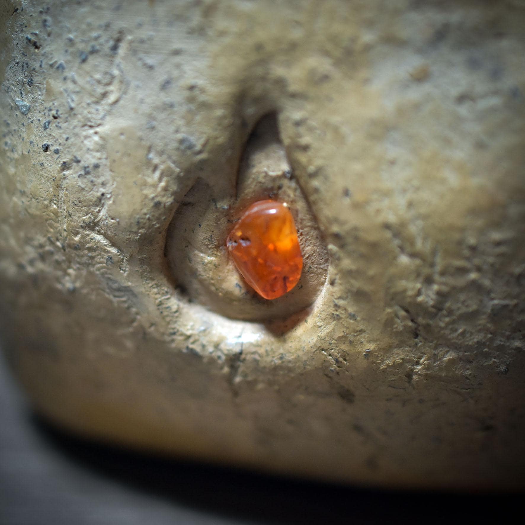 Gefäß des Anfangs – Ritualgefäß mit Saatkugel für Neubeginn - GEF010