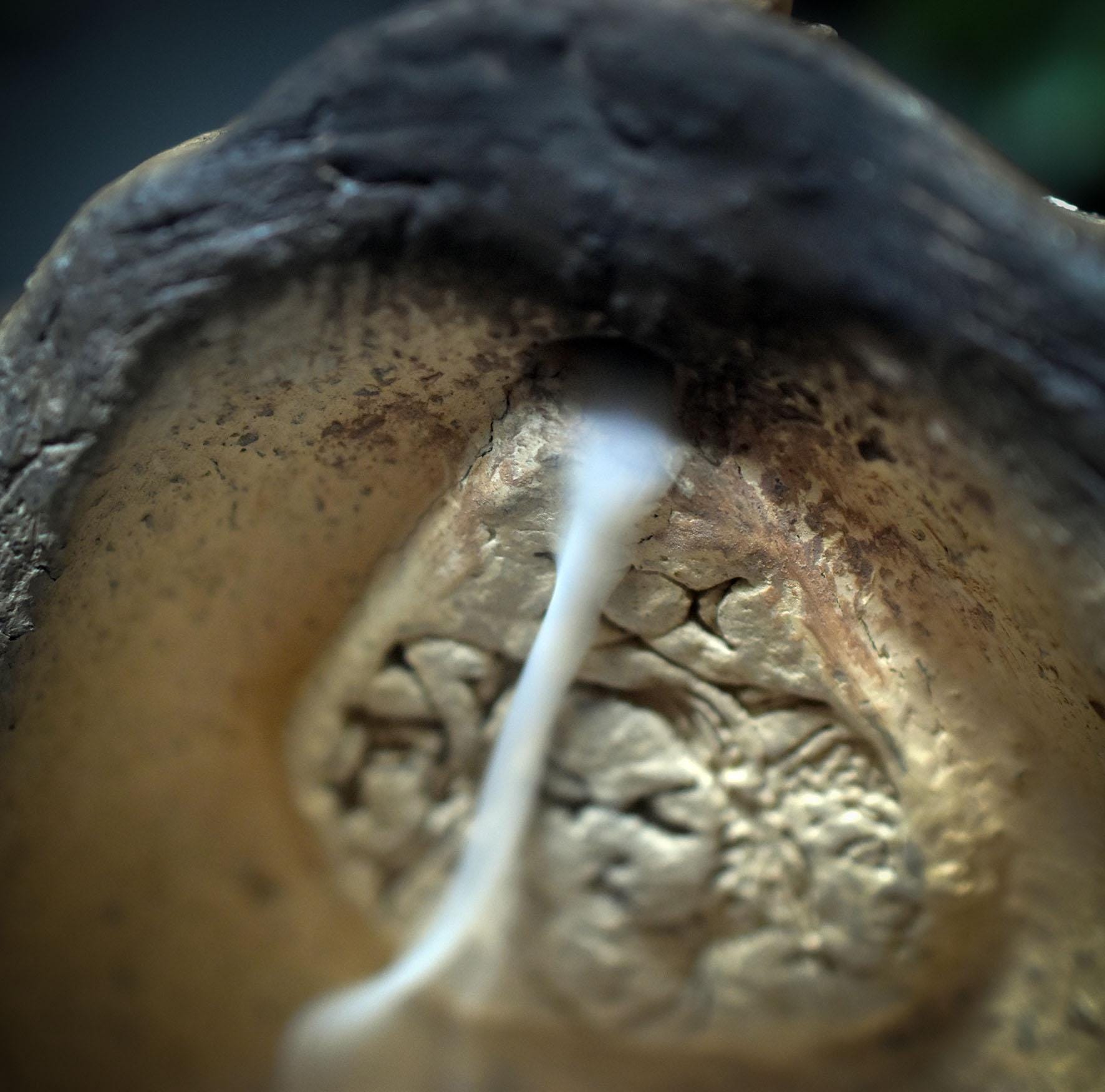 Hekate-Schrein aus Ton – Archaischer Altar für Übergänge und Wandlung - SCH020