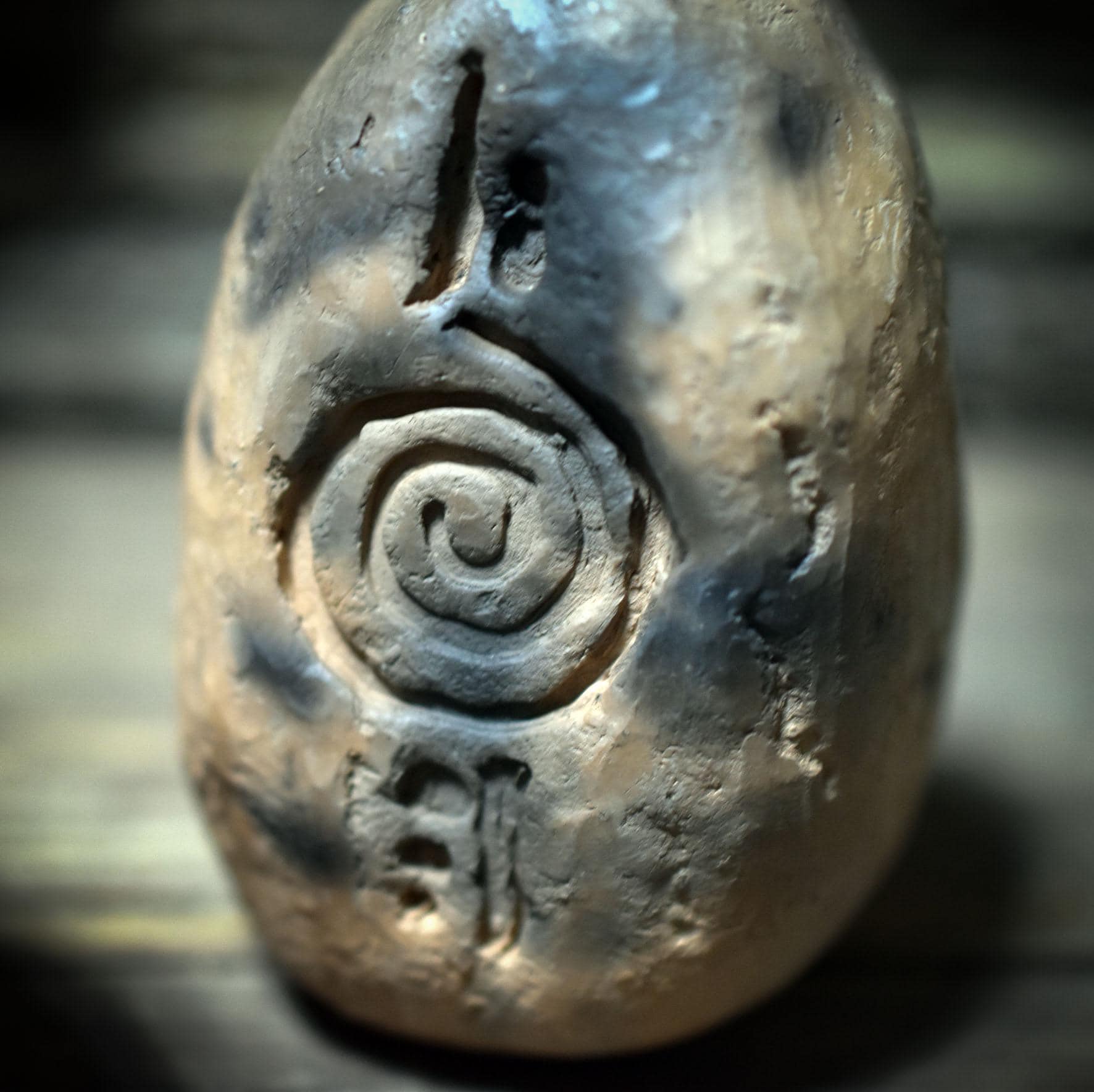Ostara Set – Archaisches Ritualobjekt aus traditionell gebranntem Ton für Neubeginn - FRO041