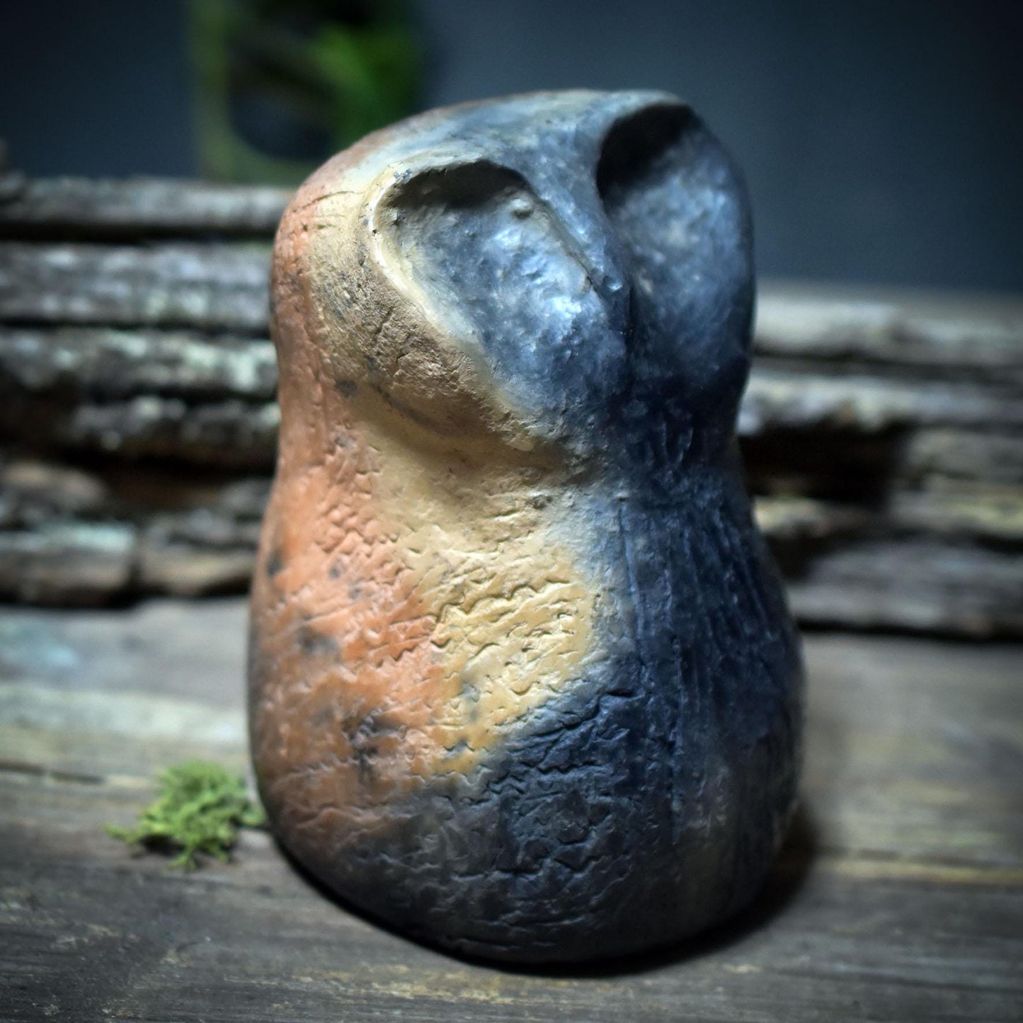 Wunschhüter Eule – Archaisches Ritualobjekt aus traditionell gebranntem Ton - WSH011