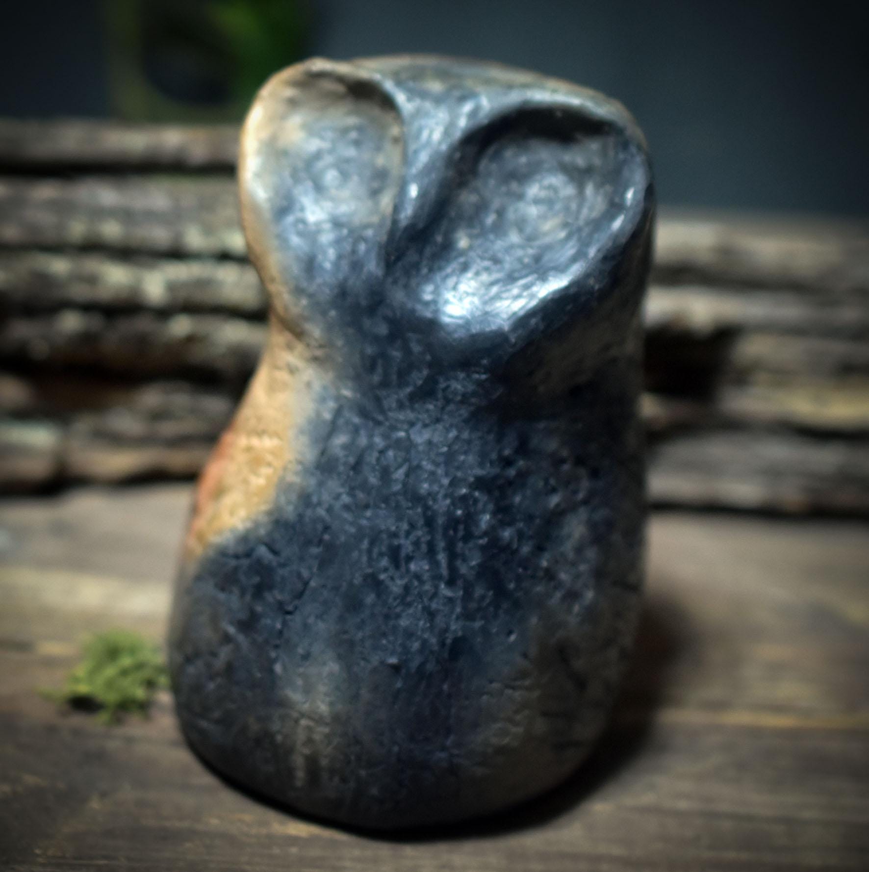 Wunschhüter Eule – Archaisches Ritualobjekt aus traditionell gebranntem Ton - WSH011