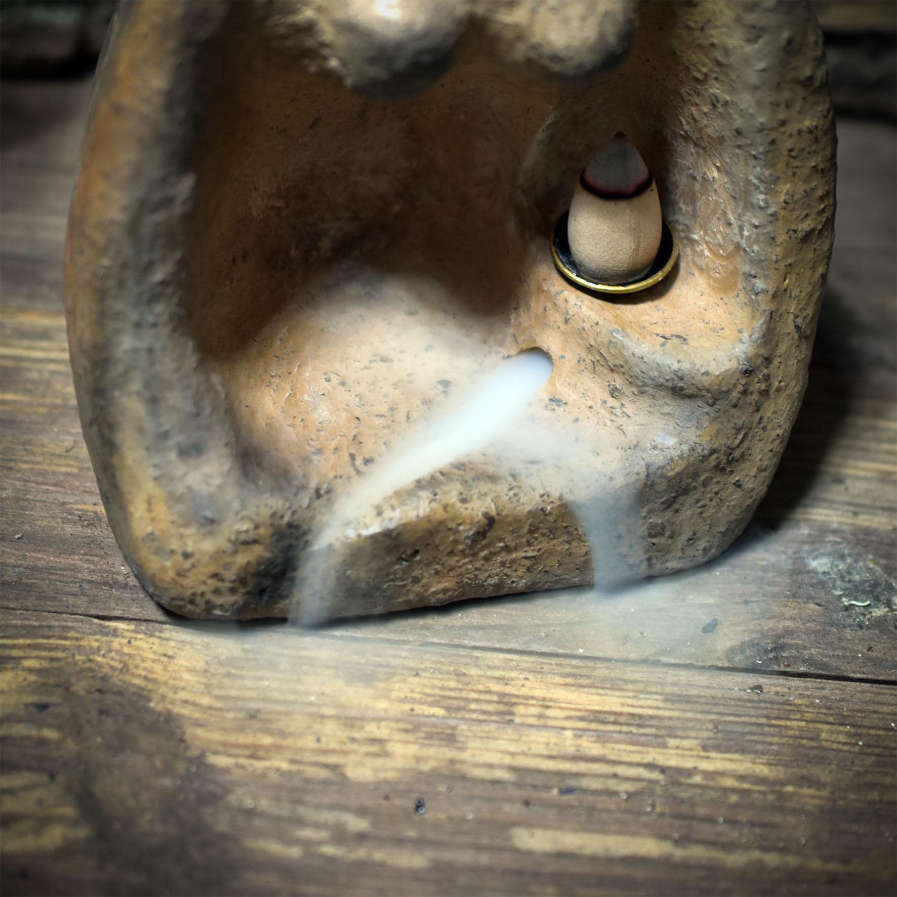 Mutter Erde – Schale des Gebens - Gabenschale aus traditionell gebranntem Ton zu Ehren von Mutter Erde - RÄH047