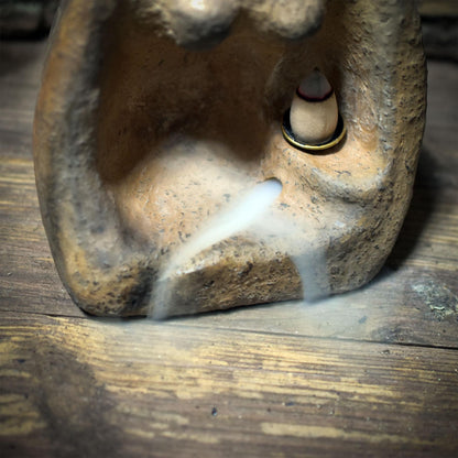 Mutter Erde – Schale des Gebens - Gabenschale aus traditionell gebranntem Ton zu Ehren von Mutter Erde - RÄH047