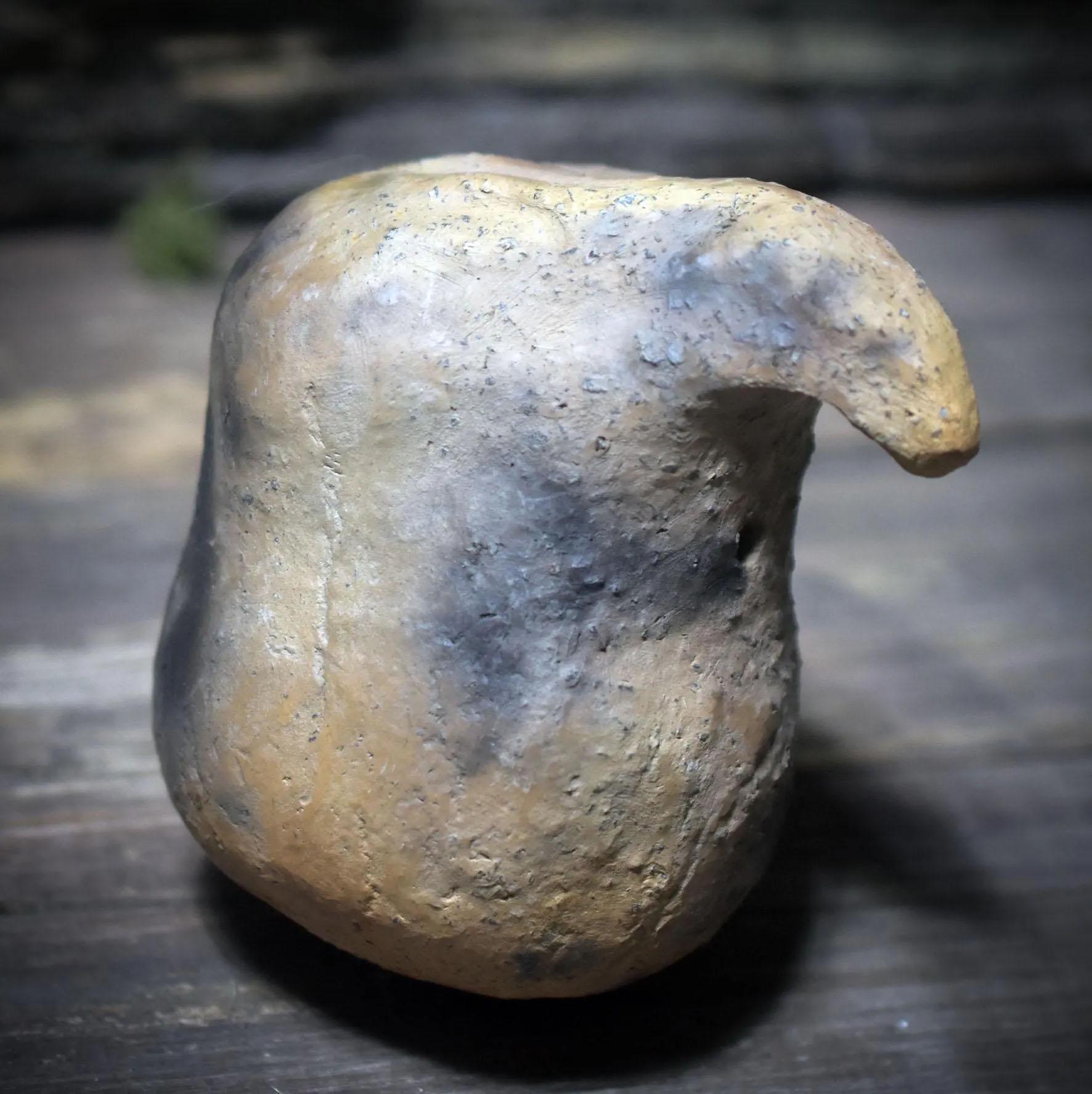 Archaische Handrasseln aus Ton – Wähle deine persönliche Ritualrassel - SRA083