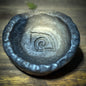 Kleine Schale mit Sehendes Auge Symbol – archaische Keramik aus traditionell gebranntem Ton