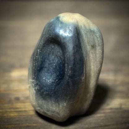 Vagus Stein aus Rauchbrandton – archaischer Geburtsstein für Atem, Selbstregulation & Erdung- VSG001