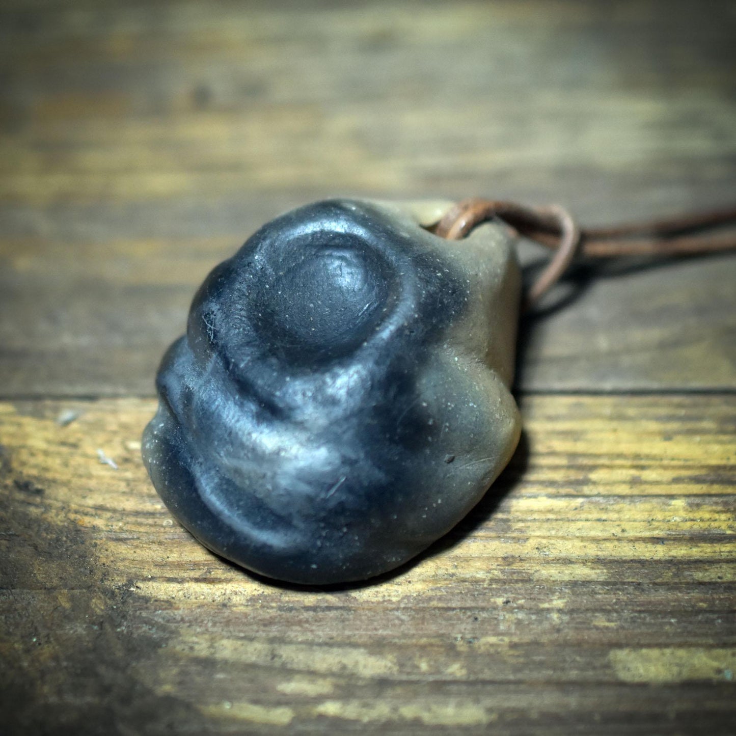Vagus Stein aus gebranntem Ton – Erdungsstein & Atembegleiter zur Nervensystem Regulation und inneren Ruhe - VST001