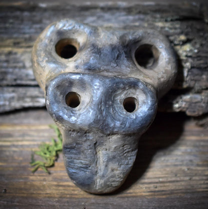 Taschenwächter – archaischer Begleiter | Eye Idol inspiriertes Keramikobjekt | Taschenbegleiter für Schutz & Achtsamkeit TWE001