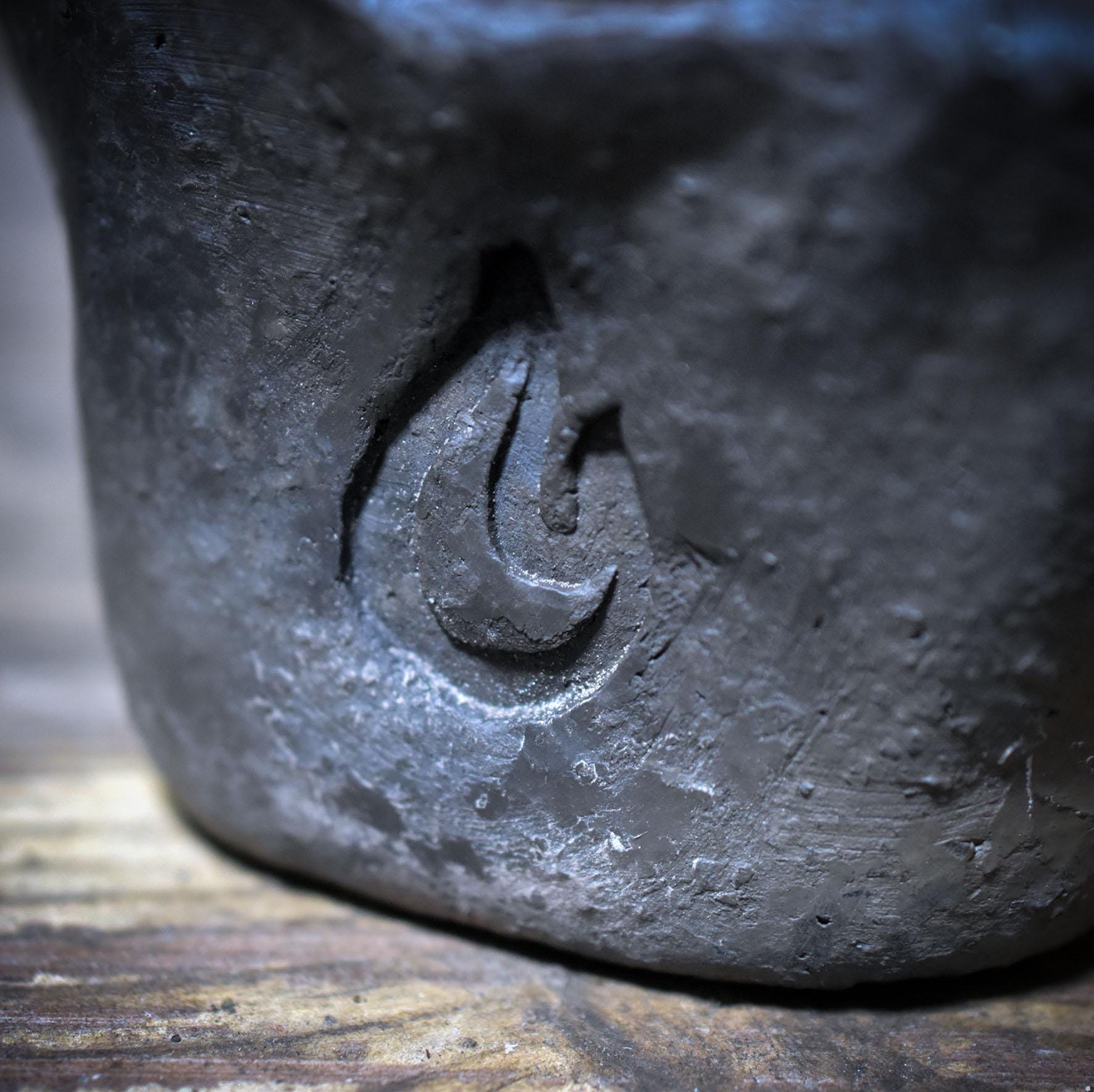 Göttin Litha Figur aus gebranntem Ton – Jahreskreis Altarfigur mit Platz für Gaben oder Teelicht zur Sommersonnenwende - SKU227