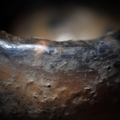 Ritualgefäß mit Deckel aus Rauchbrandton – archaisches Tongefäß für Altar & Aufbewahrung - GEF016