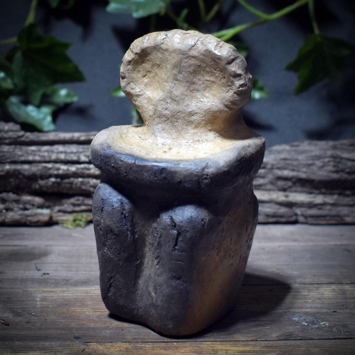 Seelen Idole – archaische Tonfiguren in 3 Größen (S–M–L) – Schutz • Trost • Vertrauen • Stärke – spirituelle Skulpturen SIS001