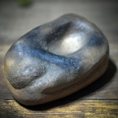 Vagus Stein aus Rauchbrandton – archaischer Geburtsstein für Atem, Selbstregulation & Erdung- VSG001
