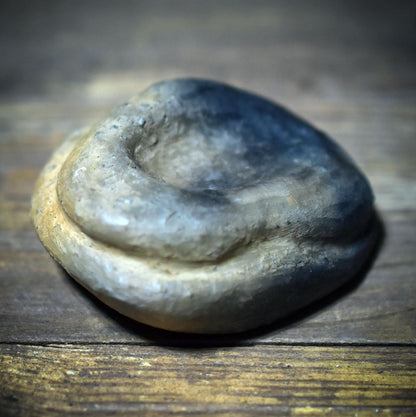 Vagus Stein aus Rauchbrandton – archaischer Handstein für Selbstregulation, Erdung & Achtsamkeit für Erwachsene - VSE001